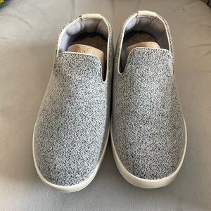 Allbirds womens shoes size 9. Never worn.